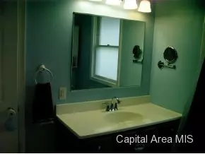 1020 N Macarthur, Springfield, IL 62702 photo 4