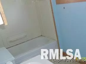 208 N 2nd, Alpha, IL 61413 photo 7