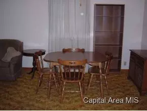 1001 N 4th, Springfield, IL 62702 photo 5
