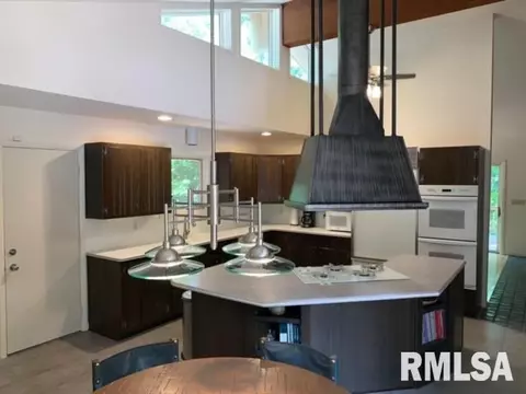 10 Timber Hills Dr, Springfield, IL 62704 photo 7