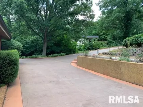 10 Timber Hills Dr, Springfield, IL 62704 photo 35