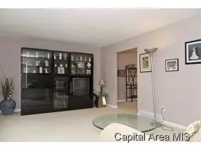 1504 Denison, Springfield, IL 62704 photo 3
