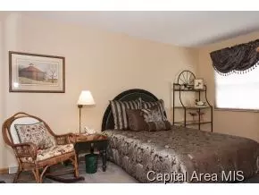 1800 Post Oak, Springfield, IL 62704 photo 10