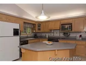 1800 Post Oak, Springfield, IL 62704 photo 4