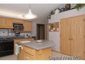 1800 Post Oak, Springfield, IL 62704 photo 5