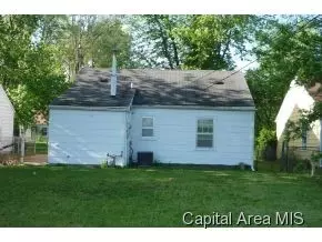 2205 Montgomery Ln, Springfield, IL 62703 photo 2