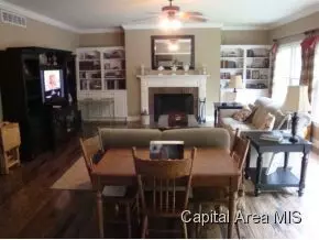 2541 Shawnee Dr, Springfield, IL 62702 photo 4