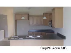 611 Jetty, Chatham, IL 62629 photo 8