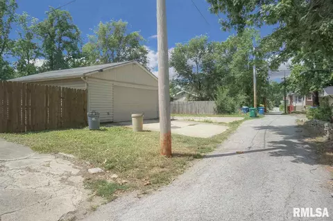 521 Broad Pl, Springfield, IL 62703 photo 18