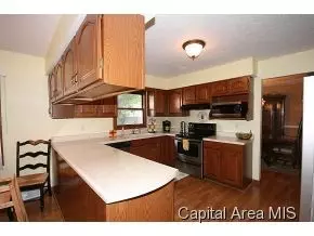 13 Holiday Rd, Springfield, IL 62702 photo 9