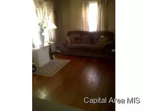 48 Midland Ct, Springfield, IL 62702 photo 2