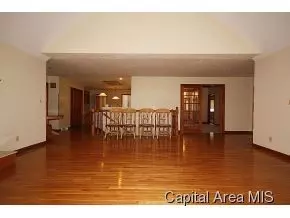 2316 Peppermill, Springfield, IL 62712 photo 6