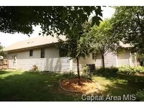 2316 Peppermill, Springfield, IL 62712 photo 2