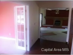 972 Gabriel, Springfield, IL 62712 photo 2