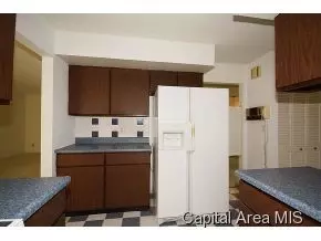 2308 Bates, Springfield, IL 62704 photo 11