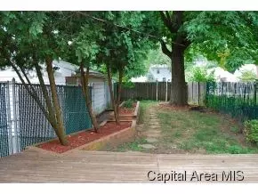 2429 S 6th, Springfield, IL 62703 photo 6