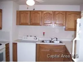 7 Salem Rd, Springfield, IL 62702 photo 5