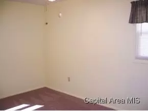 7 Salem Rd, Springfield, IL 62702 photo 12