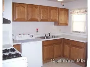 7 Salem Rd, Springfield, IL 62702 photo 8