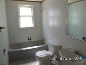 1228 Bengel, Springfield, IL 62702 photo 9