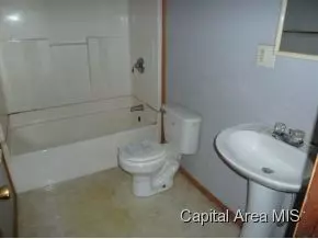 1228 Bengel, Springfield, IL 62702 photo 12