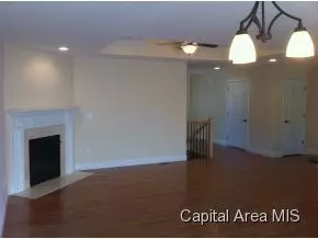 623 Black Hls, Springfield, IL 62711 photo 5