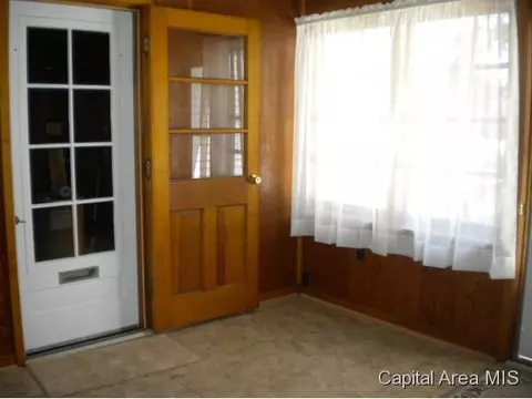 856 E State, Jacksonville, IL 62650 photo 16
