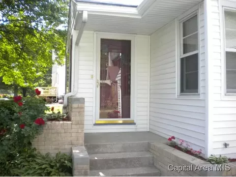 856 E State, Jacksonville, IL 62650 photo 5