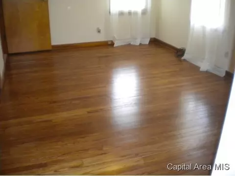 856 E State, Jacksonville, IL 62650 photo 14