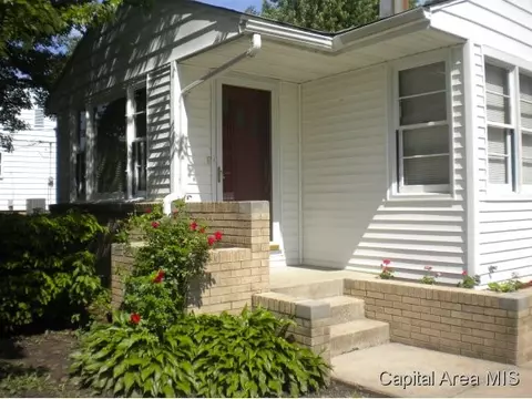856 E State, Jacksonville, IL 62650 photo 2