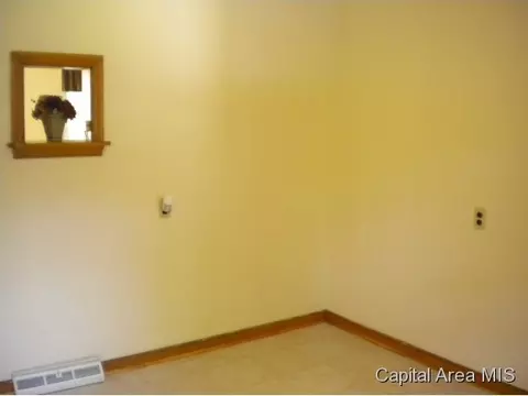 856 E State, Jacksonville, IL 62650 photo 10
