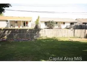 19 Villanova Dr, Springfield, IL 62703 photo 4
