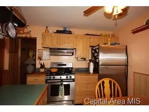 19 Villanova Dr, Springfield, IL 62703 photo 7