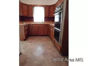 732 E Keys Ave, Springfield, IL 62702 photo 13