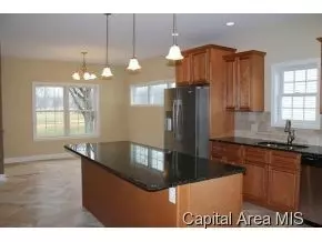 10 Niblick Ln, Sherman, IL 62684 photo 12