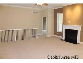 10 Niblick Ln, Sherman, IL 62684 photo 4