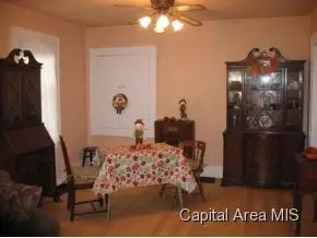 308 Amos Ave, Springfield, IL 62704 photo 3