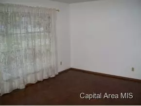 2820 Cardigan, Springfield, IL 62702 photo 5