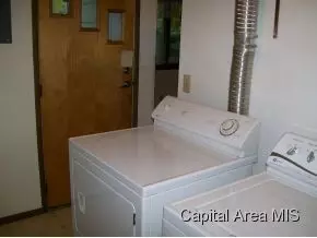 2820 Cardigan, Springfield, IL 62702 photo 13