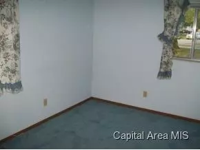 2820 Cardigan, Springfield, IL 62702 photo 9
