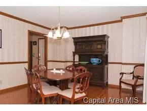 2304 Mallard Pointe Ct, Springfield, IL 62712 photo 10