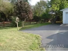 602 E 3rd, Manchester, IL 62663 photo 3