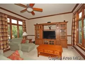 4368 Sunset Ln, Riverton, IL 62561 photo 9