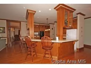 4368 Sunset Ln, Riverton, IL 62561 photo 8
