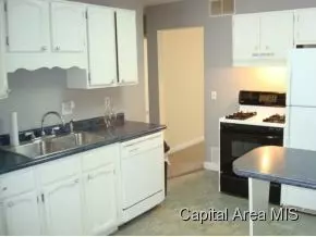2018 Hood, Springfield, IL 62703 photo 5