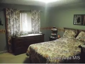 1909 Croydon Dr, Springfield, IL 62703 photo 9