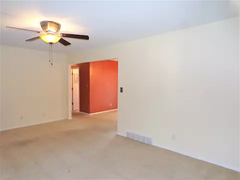 123 E Coal St, Wataga, IL 61488 photo 9