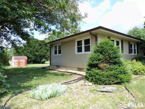 123 E Coal St, Wataga, IL 61488 photo 5