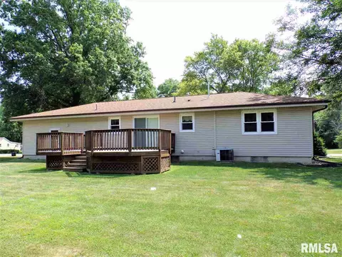123 E Coal St, Wataga, IL 61488 photo 4