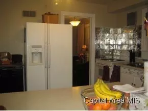 741 N Walnut, Springfield, IL 62702 photo 4